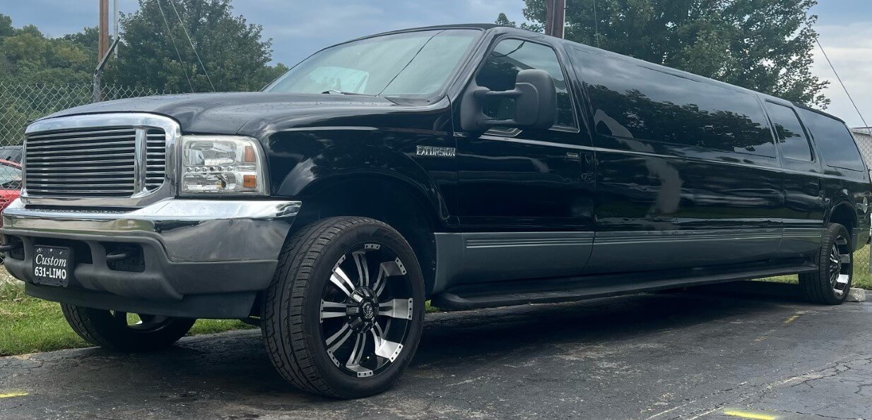Black Excursion limousine - Custom Limousine Kansas City