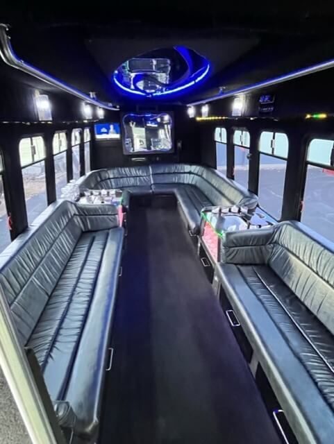 Black limo coach - Custom Limousine Kansas City