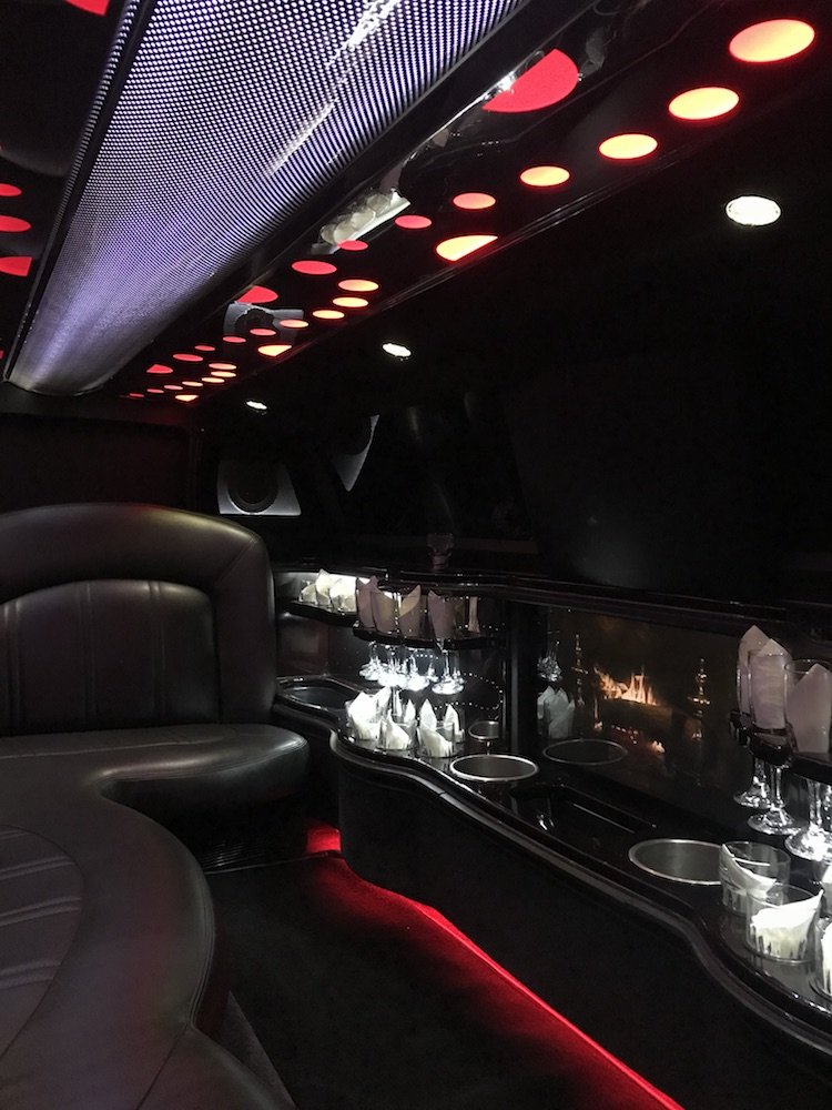 Chrysler 300 stretch - Custom Limousine Kansas City