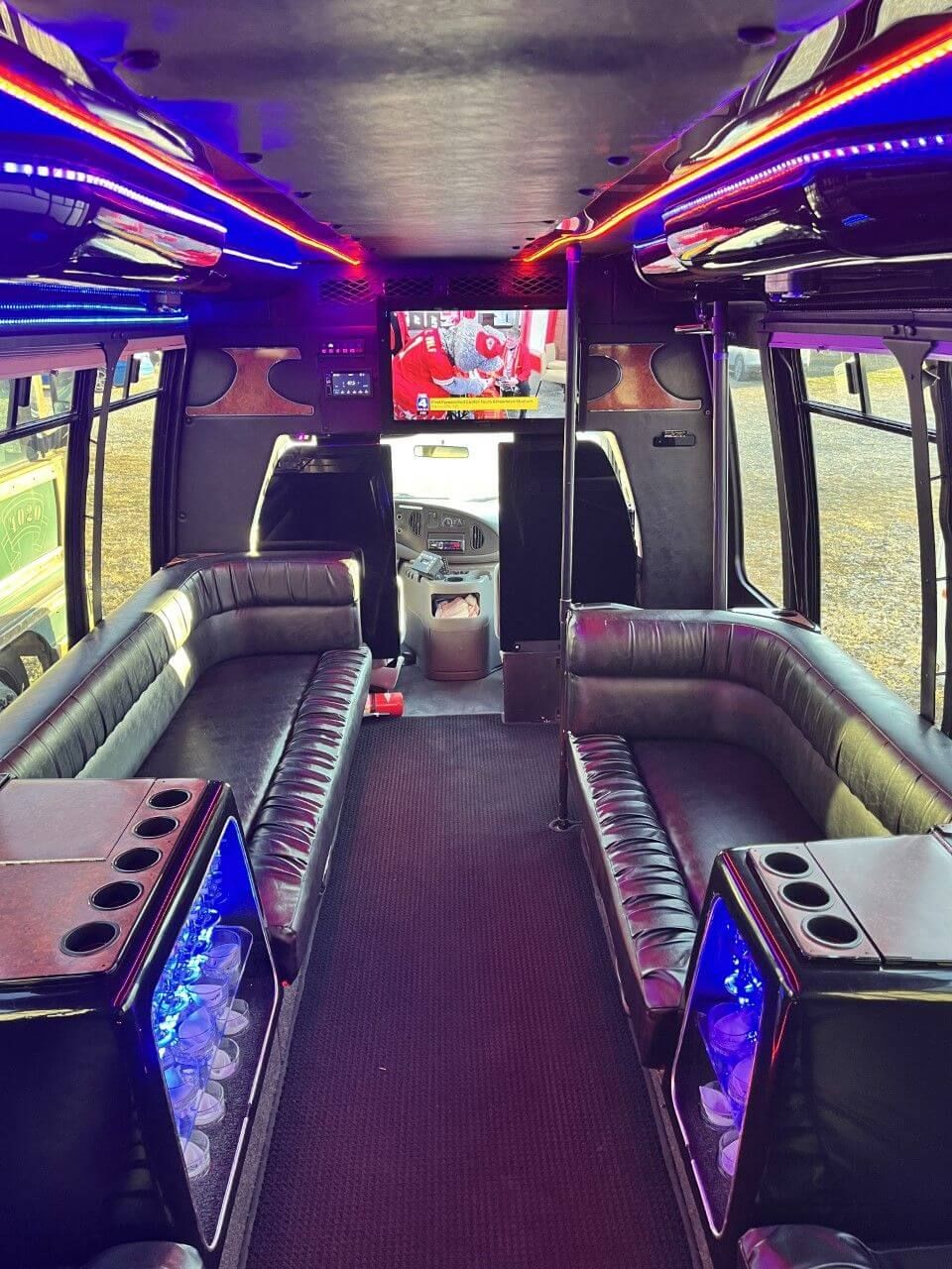 Custom limo coach - Custom Limousine Kansas City