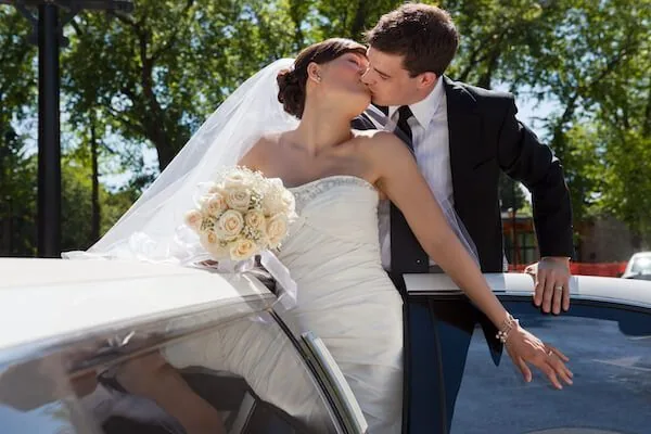 Top rated limo rentals for weddings in Kansas City